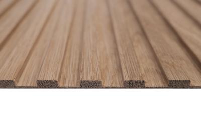 Alfa Relief Traun gefräst aus Massivholz mit Vlieskaschierung Nussbaum