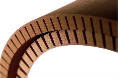 MDF-Platten Topan-Form längsseitig geschlitzt (36/Pal.)